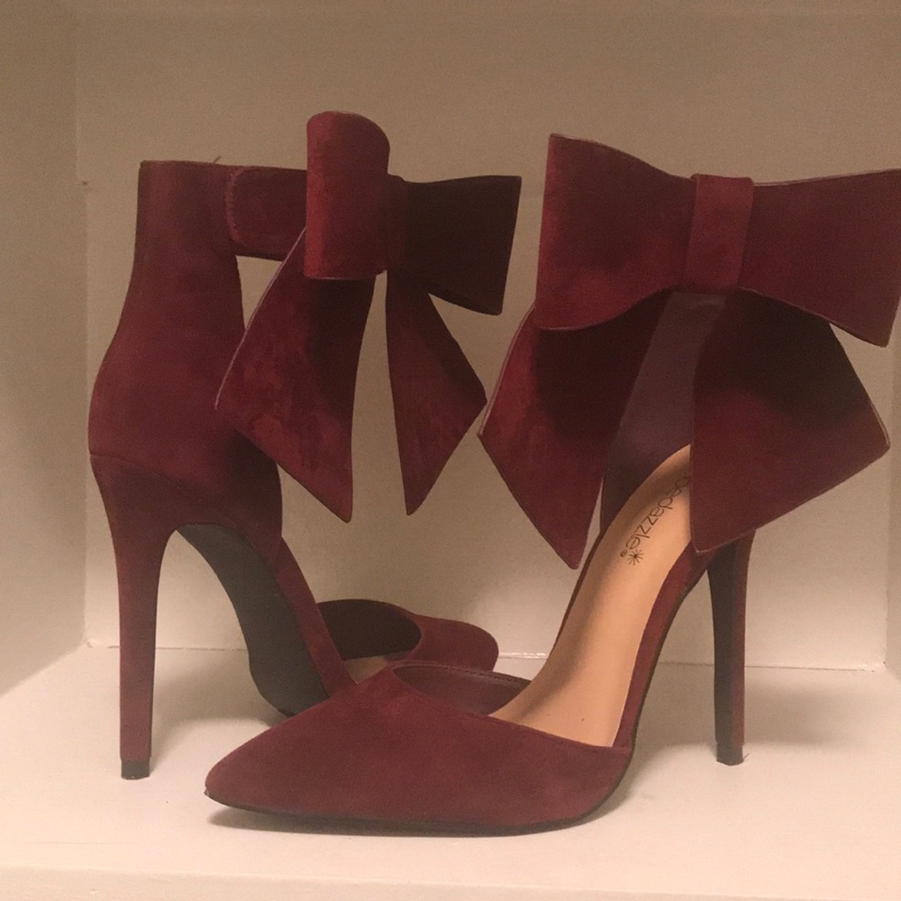 Shoedazzle Pumps Size 7